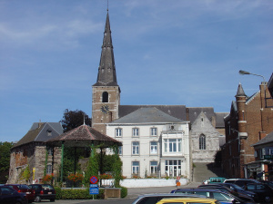 ham-sur-heure-nalinnes-patrimoine-place-nalinnes_01.jpg